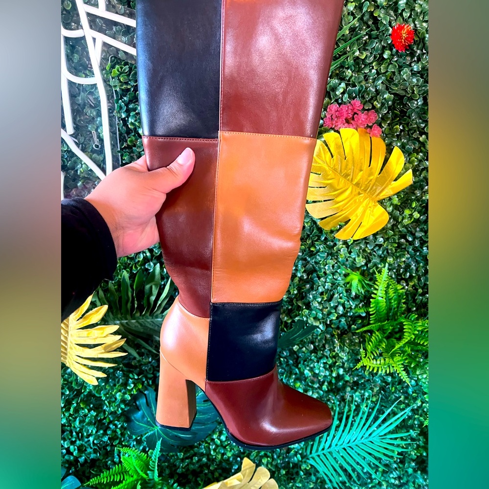 Multicolor boots